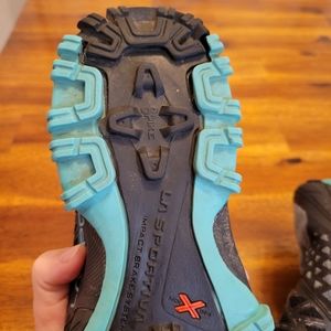 La Portiva Bushido II trail running shoes